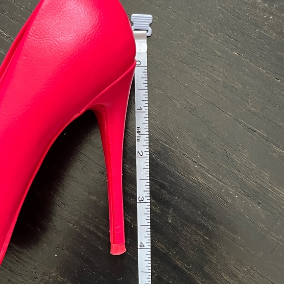 Aldo - Pink Heels - Picture 2 of 7